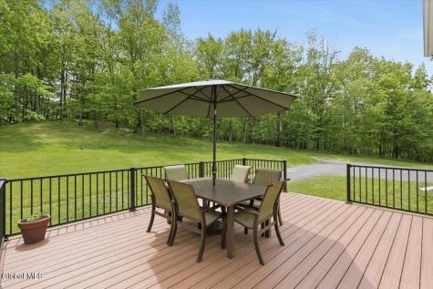 292 Mammoth Spring Road Rensselaer NY 12144