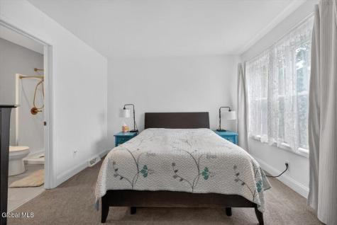 37 Ray Street Niskayuna NY 12309