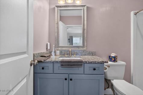 37 Ray Street Niskayuna NY 12309