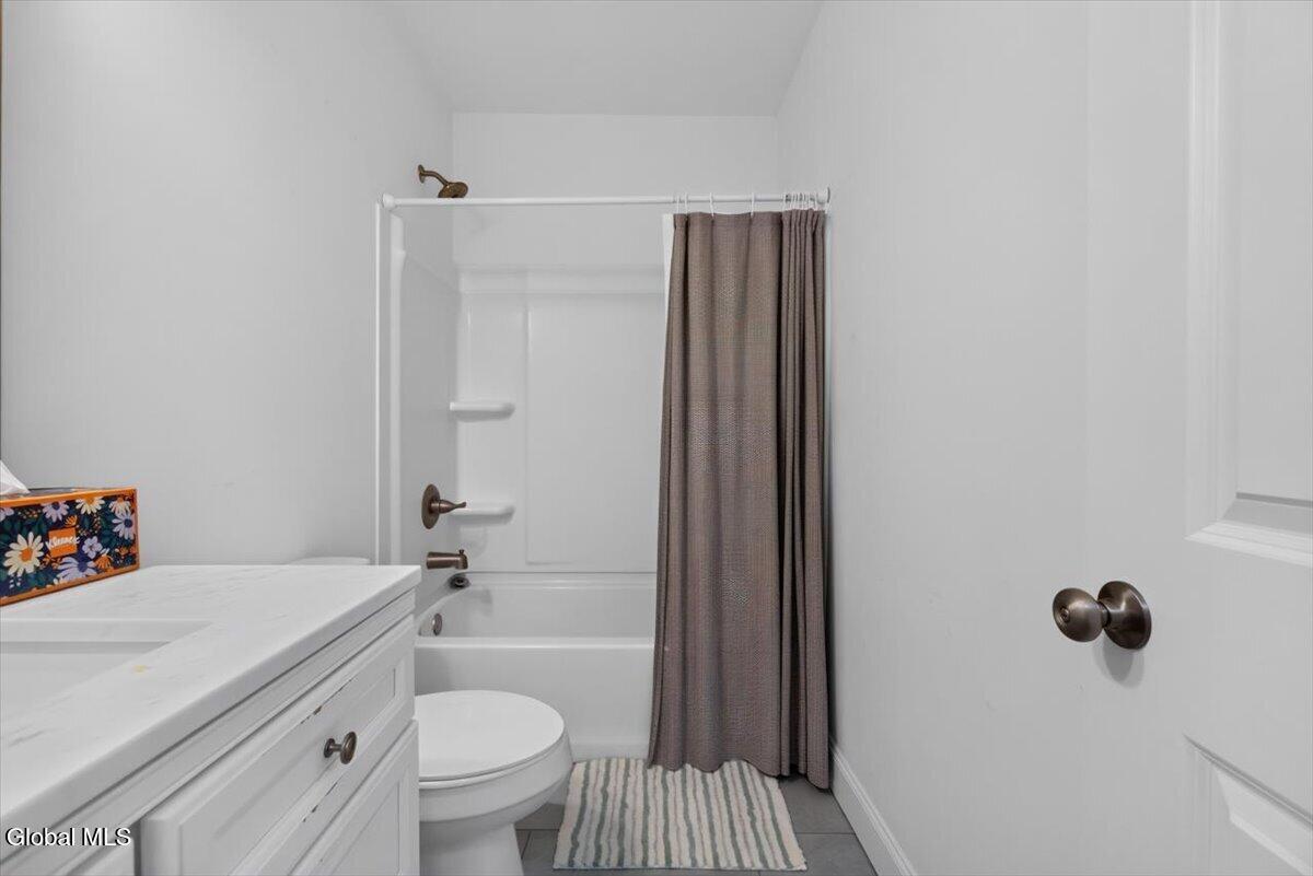 37 Ray Street Niskayuna NY 12309