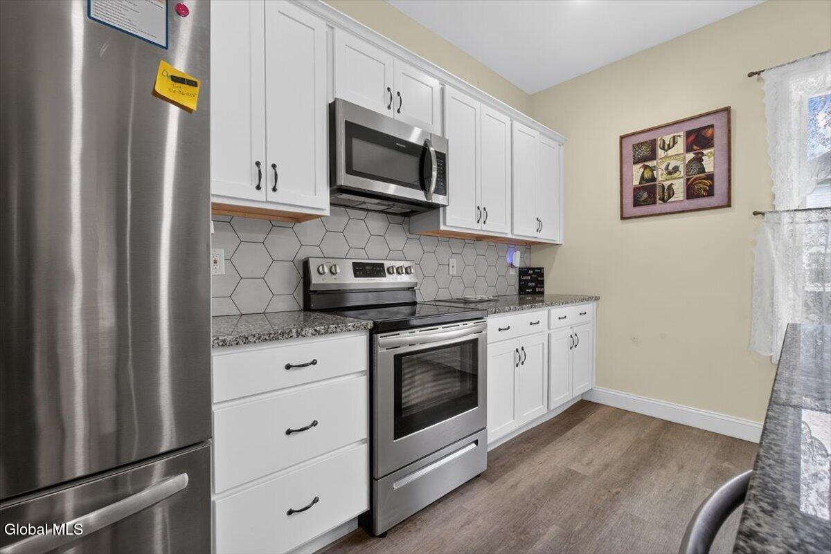 37 Ray Street Niskayuna NY 12309