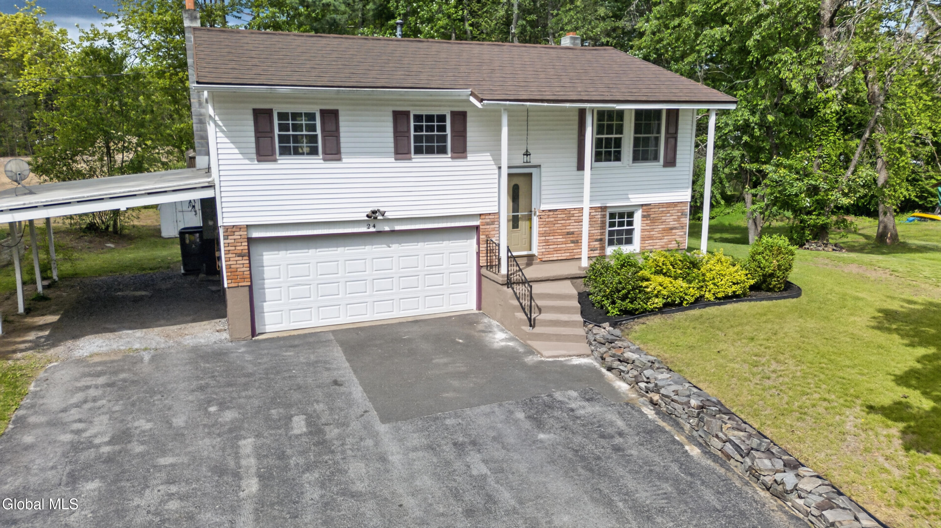 24 Burning Pines Drive Ballston Spa NY 12020