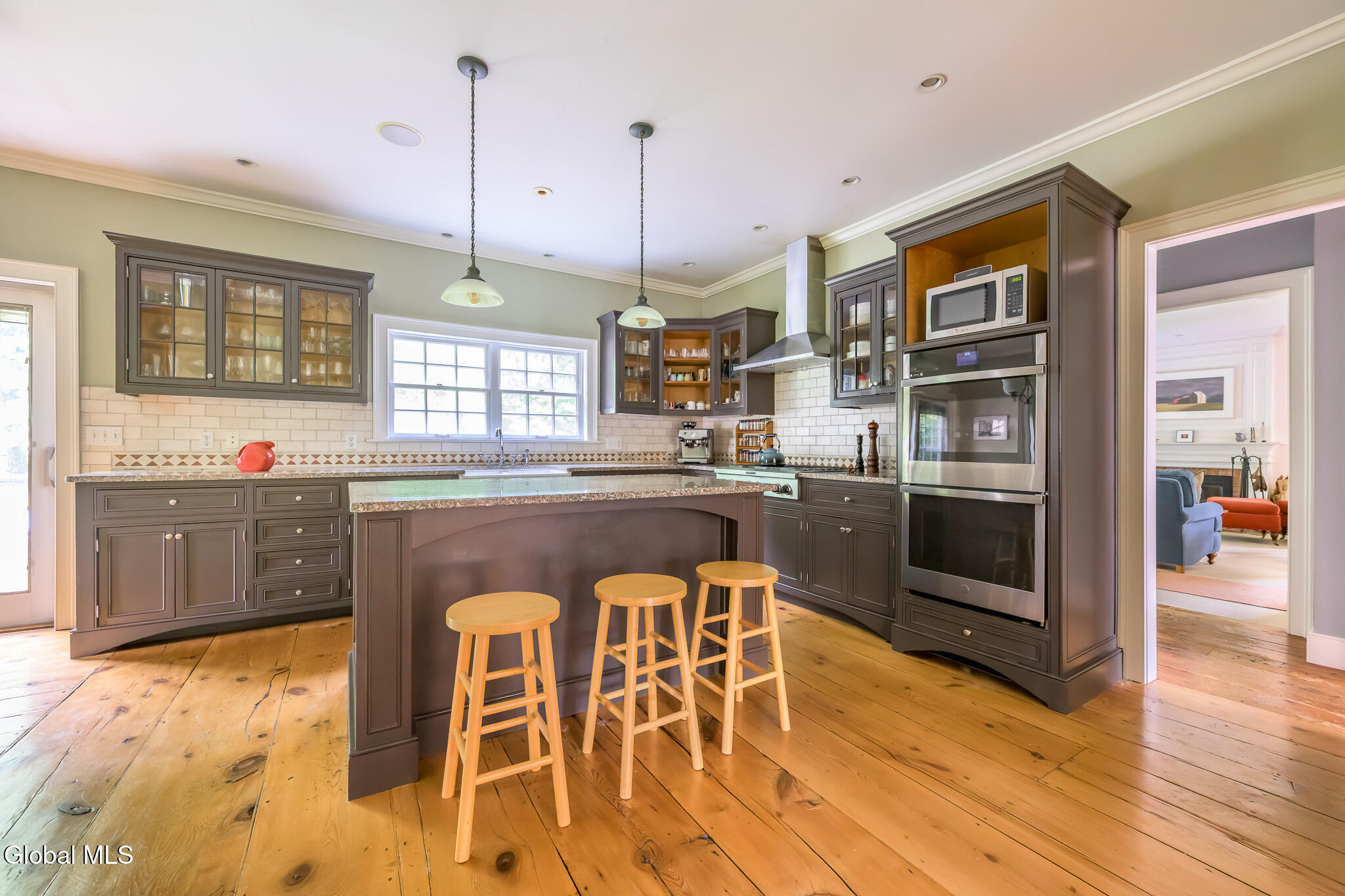 19 Presidential Drive Kinderhook NY 12106