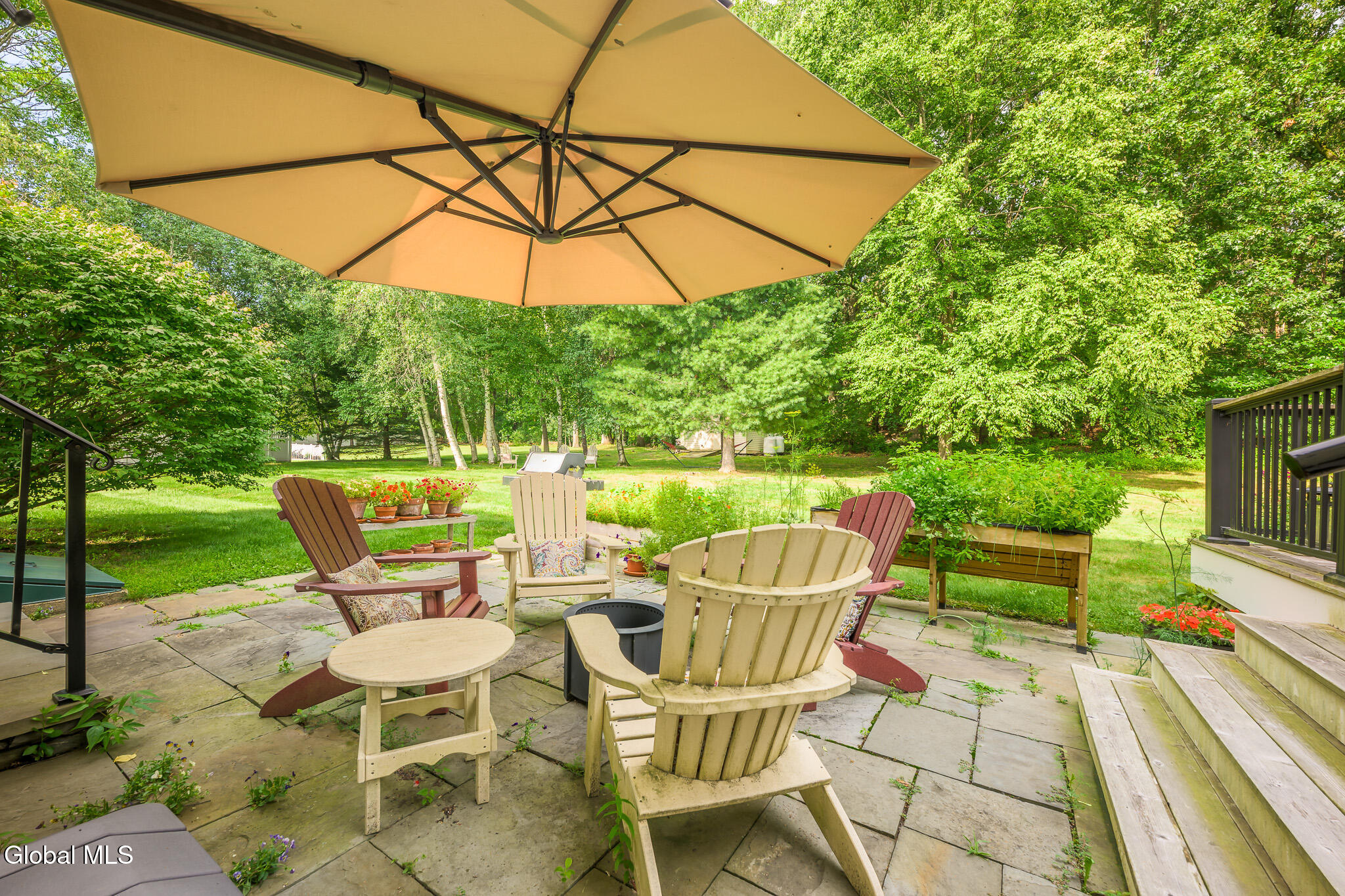 19 Presidential Drive Kinderhook NY 12106