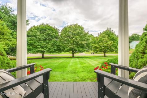 19 Presidential Drive Kinderhook NY 12106