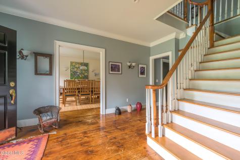 19 Presidential Drive Kinderhook NY 12106