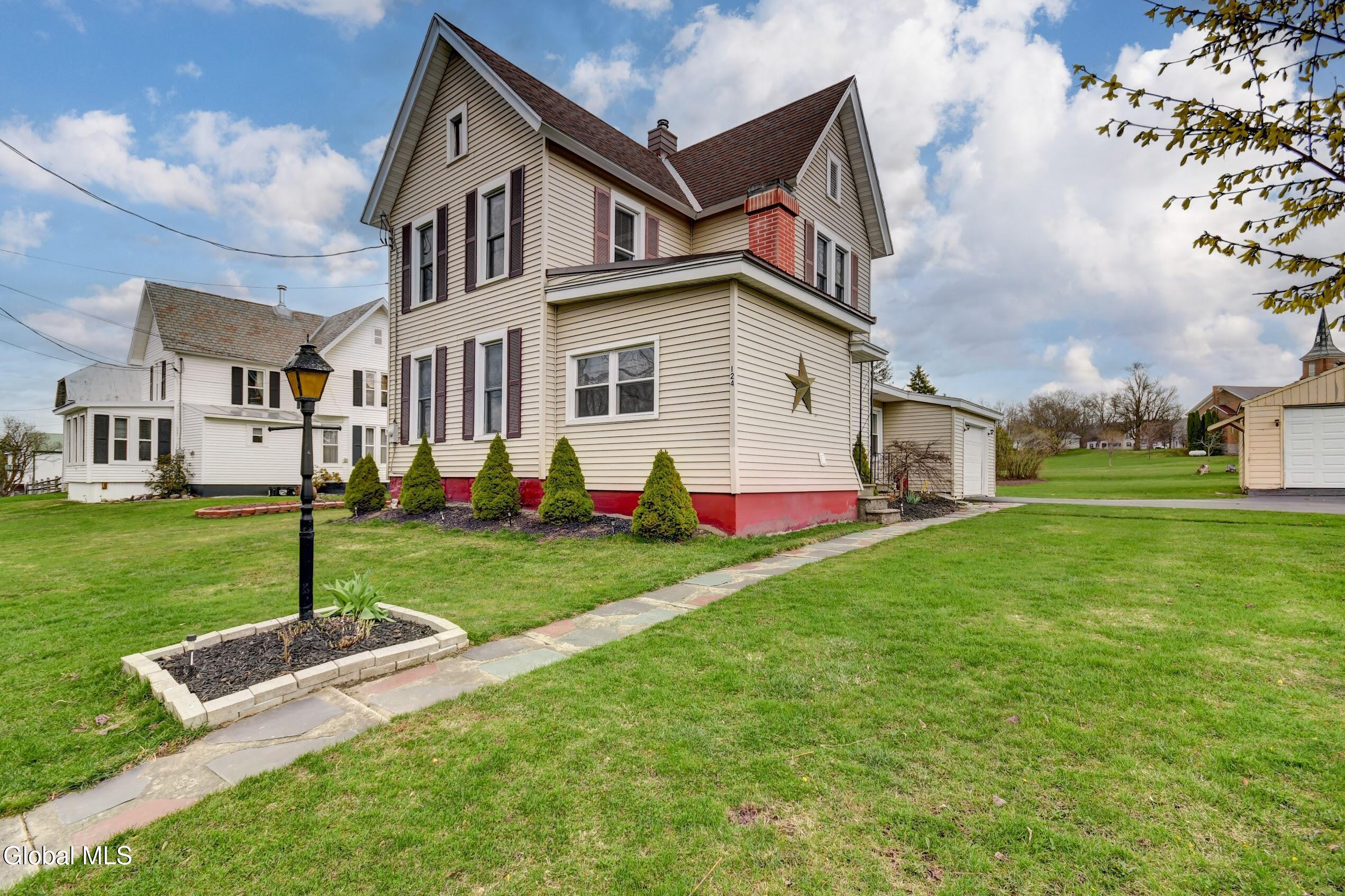 124 Auriesville Road Fultonville NY 12072