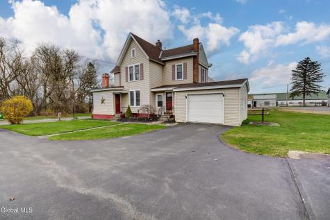 124 Auriesville Road Fultonville NY 12072