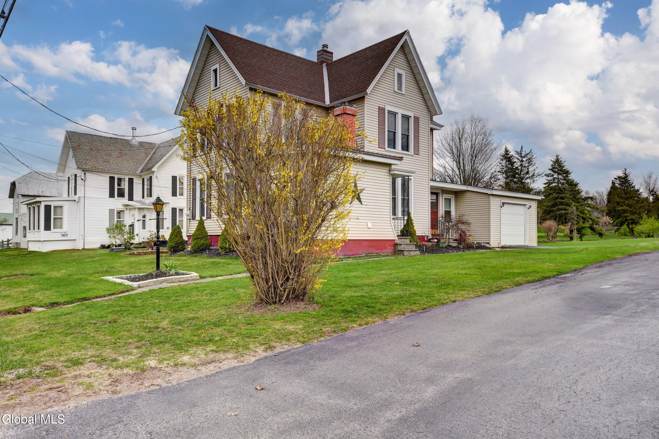 124 Auriesville Road Fultonville NY 12072