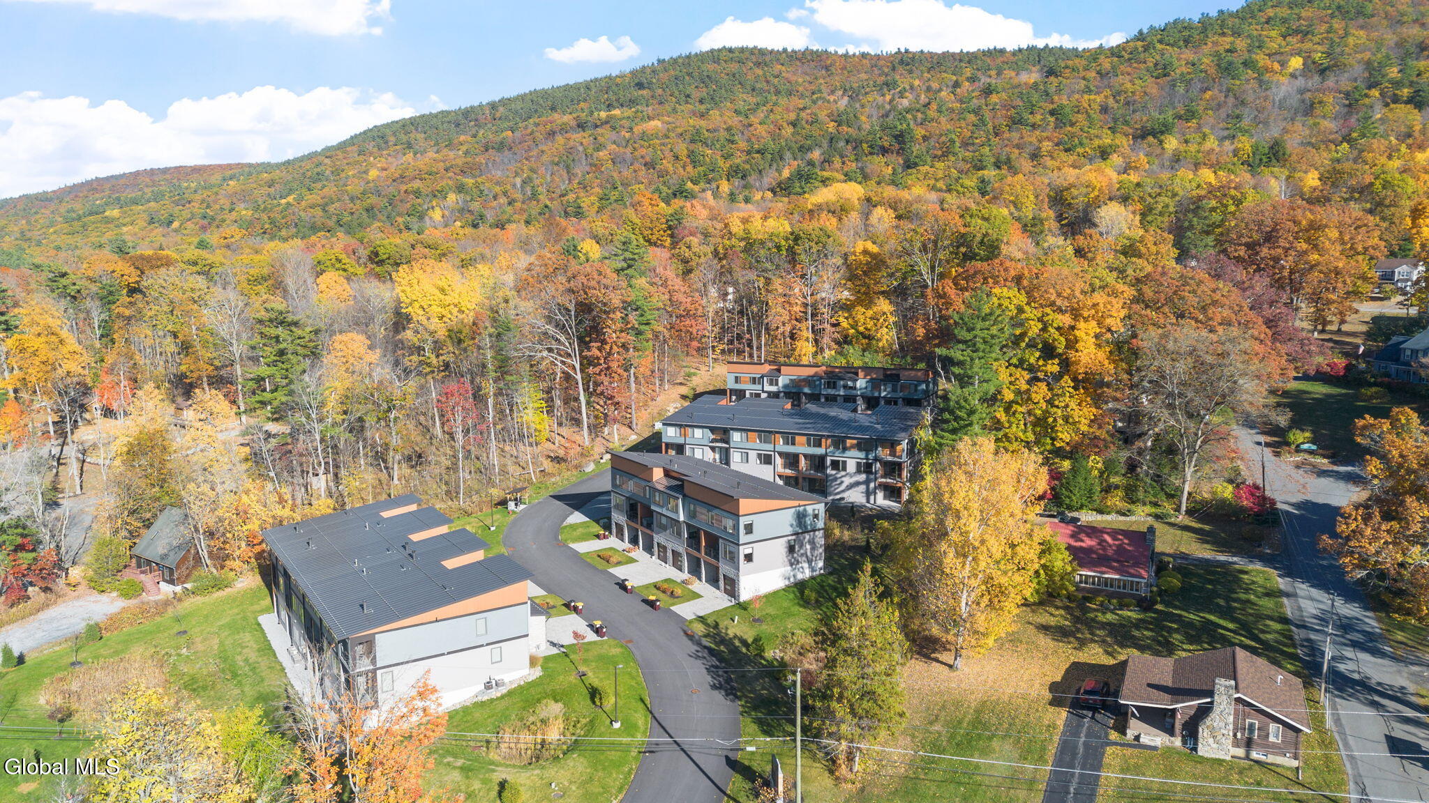 13 Footpath Way Lake George NY 12845