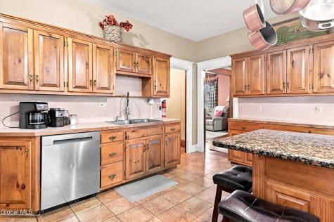 64 Moyer Street Canajoharie NY 13317