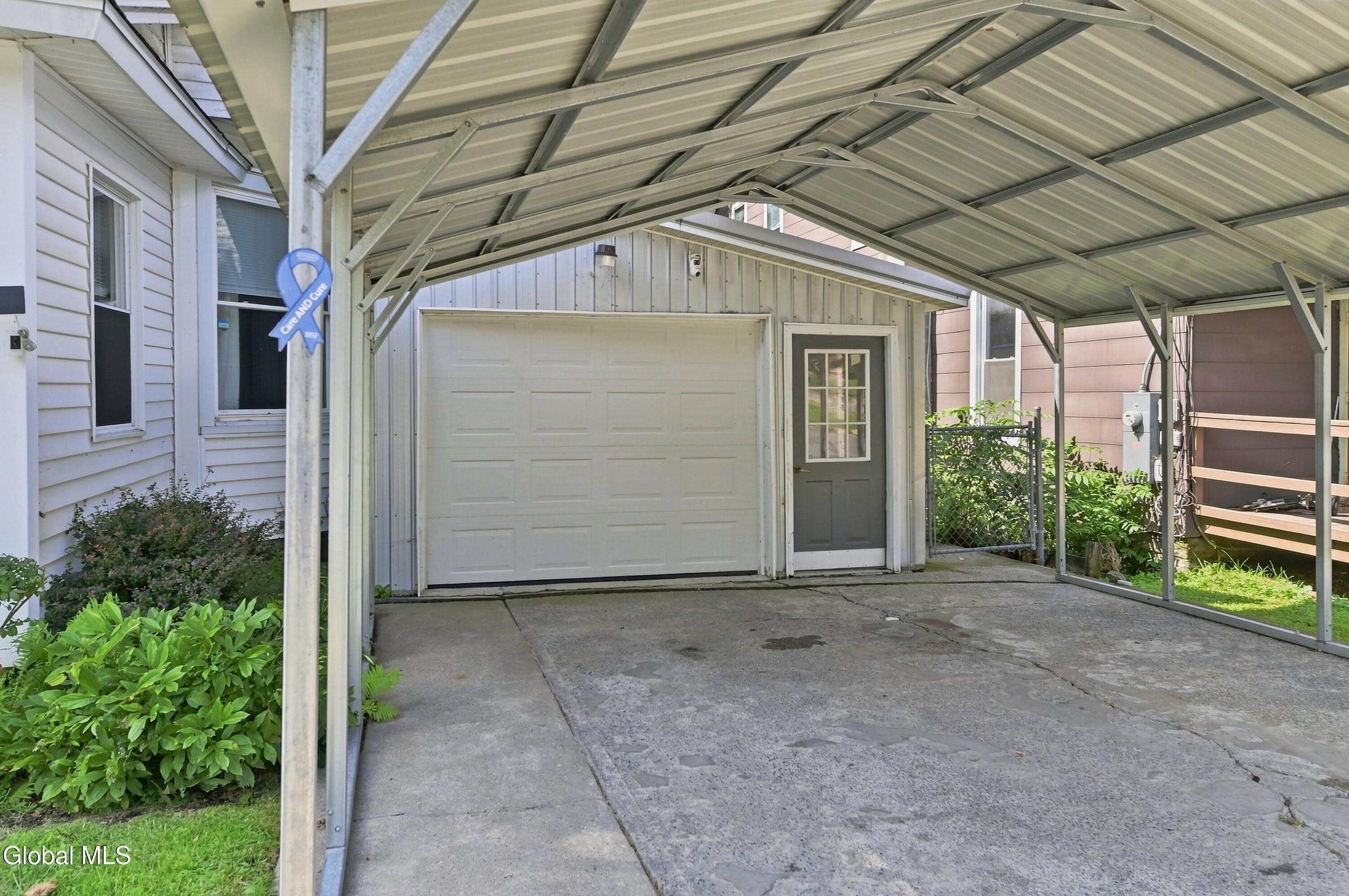 64 Moyer Street Canajoharie NY 13317