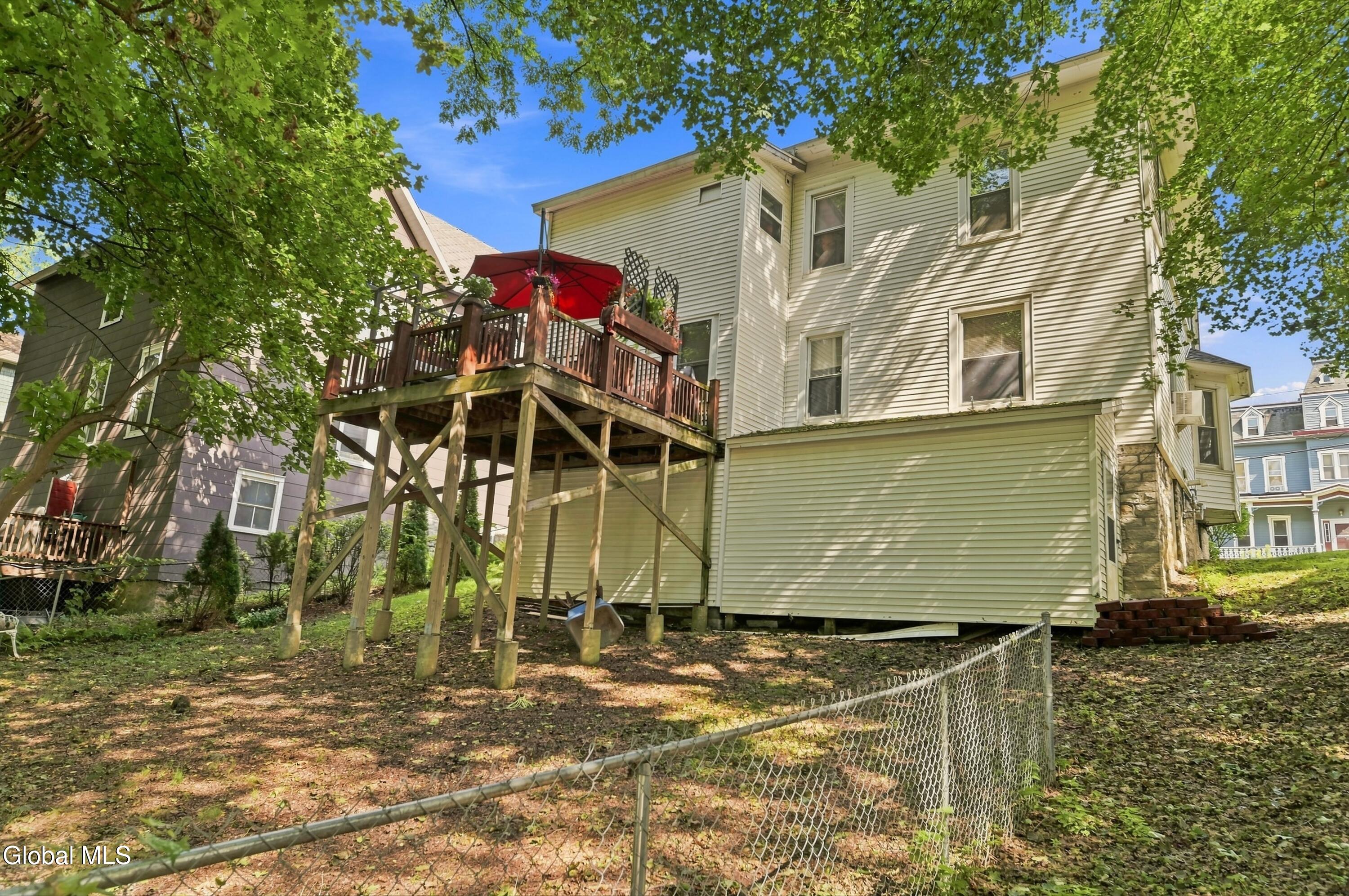 64 Moyer Street Canajoharie NY 13317