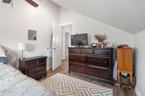 113 Chapel Place Amsterdam NY 12010