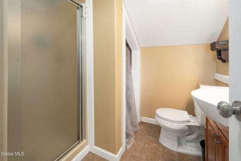 113 Chapel Place Amsterdam NY 12010