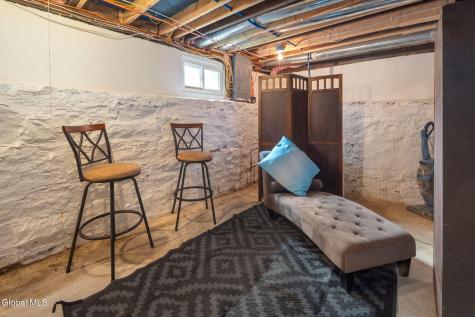 113 Chapel Place Amsterdam NY 12010