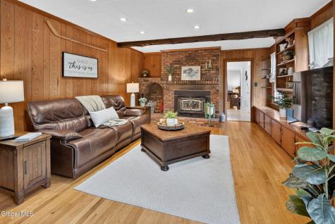1376 Ruffner Court Niskayuna NY 12309