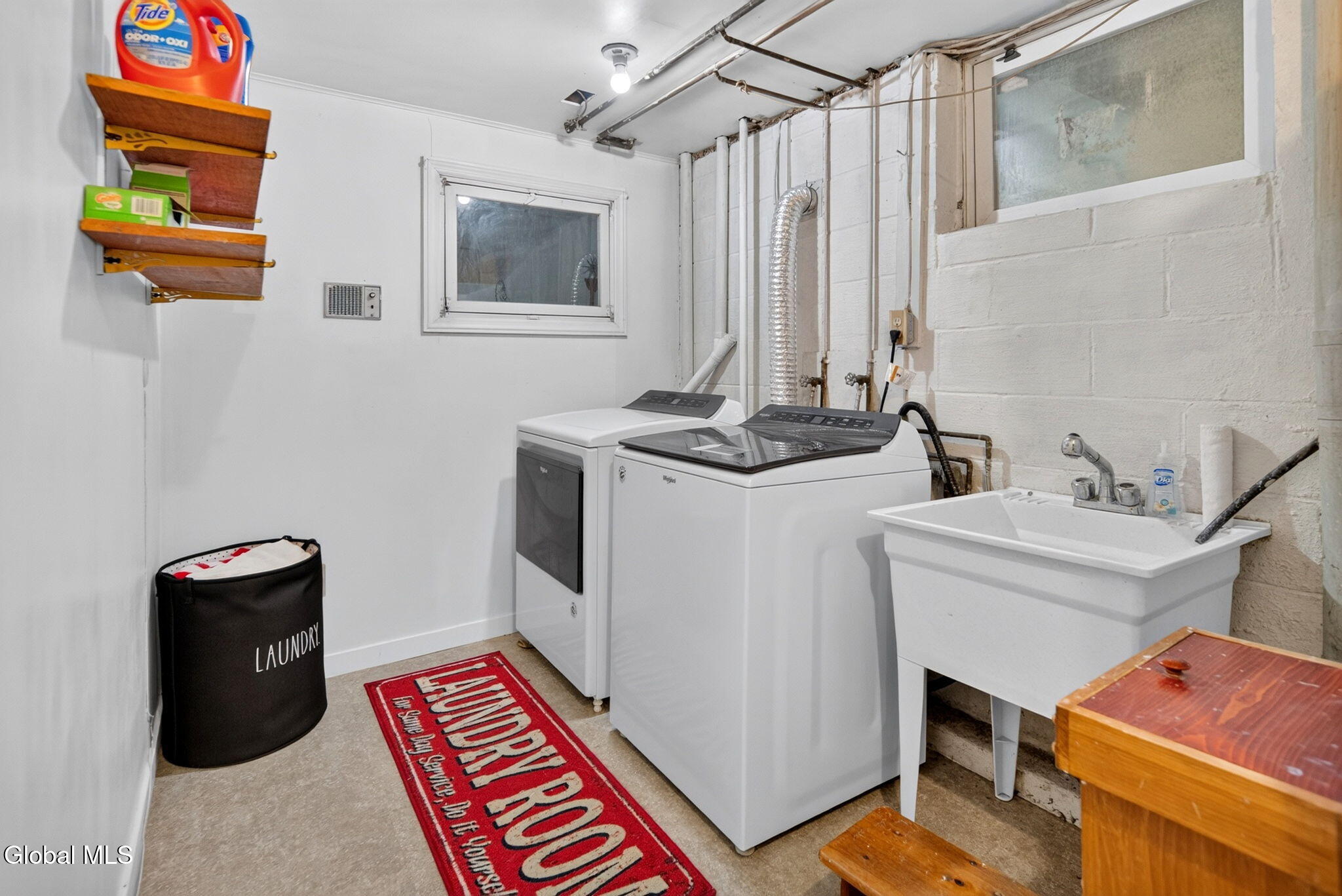 1376 Ruffner Court Niskayuna NY 12309