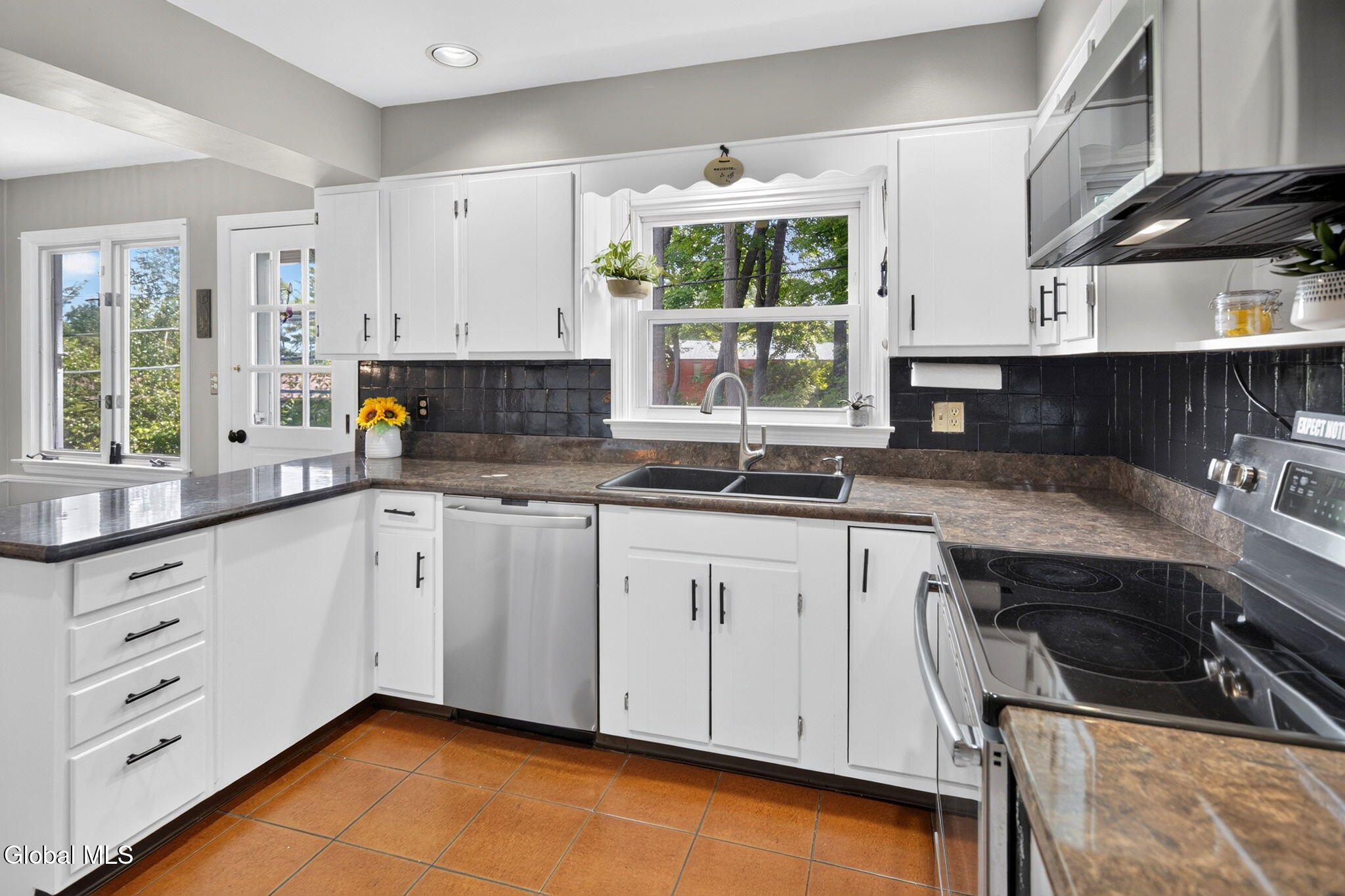 1376 Ruffner Court Niskayuna NY 12309