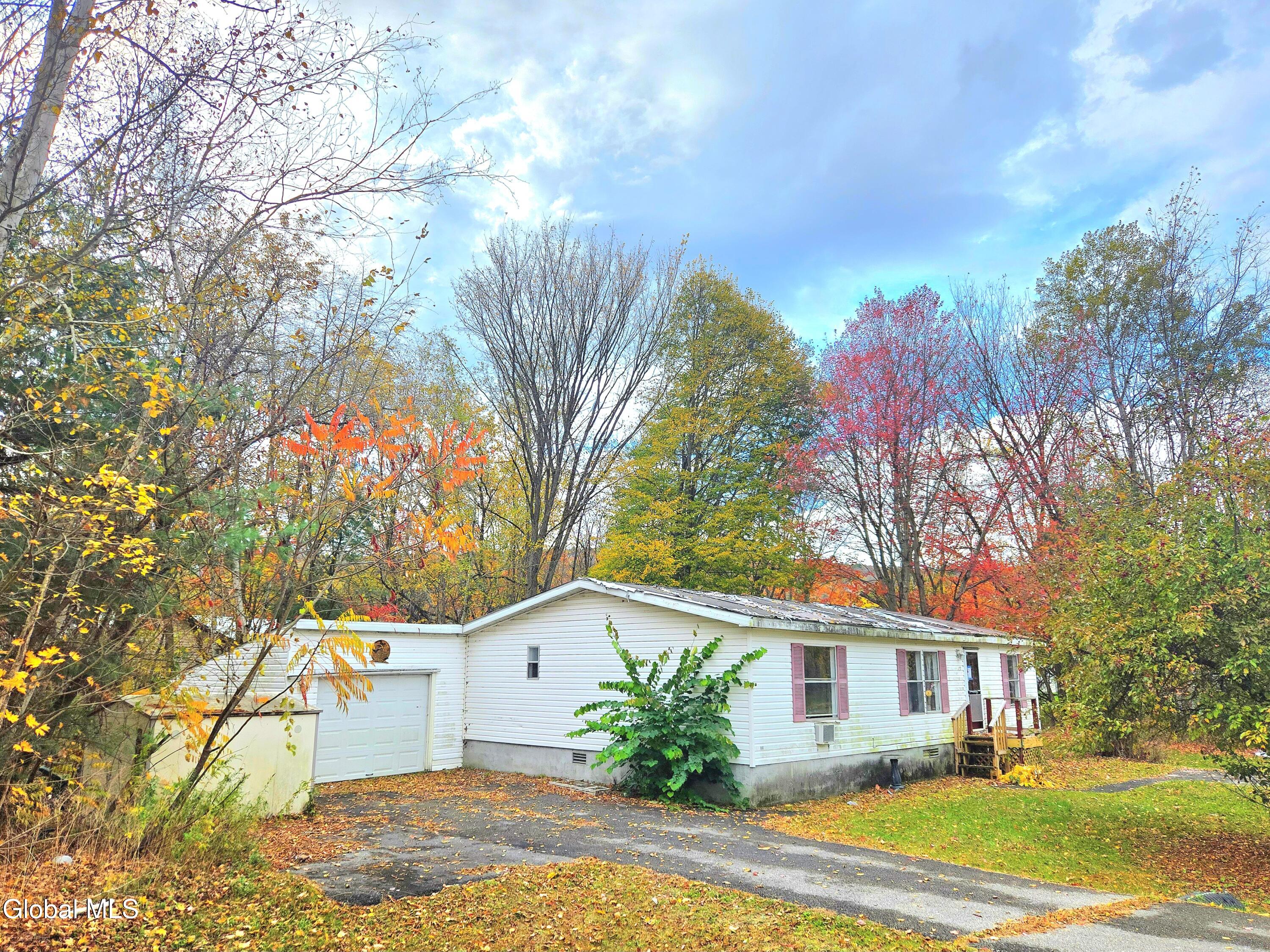 3 White Birch Lane Cambridge NY 12816