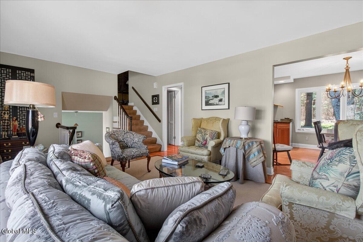 1081 Manas Drive Schenectady NY 12303