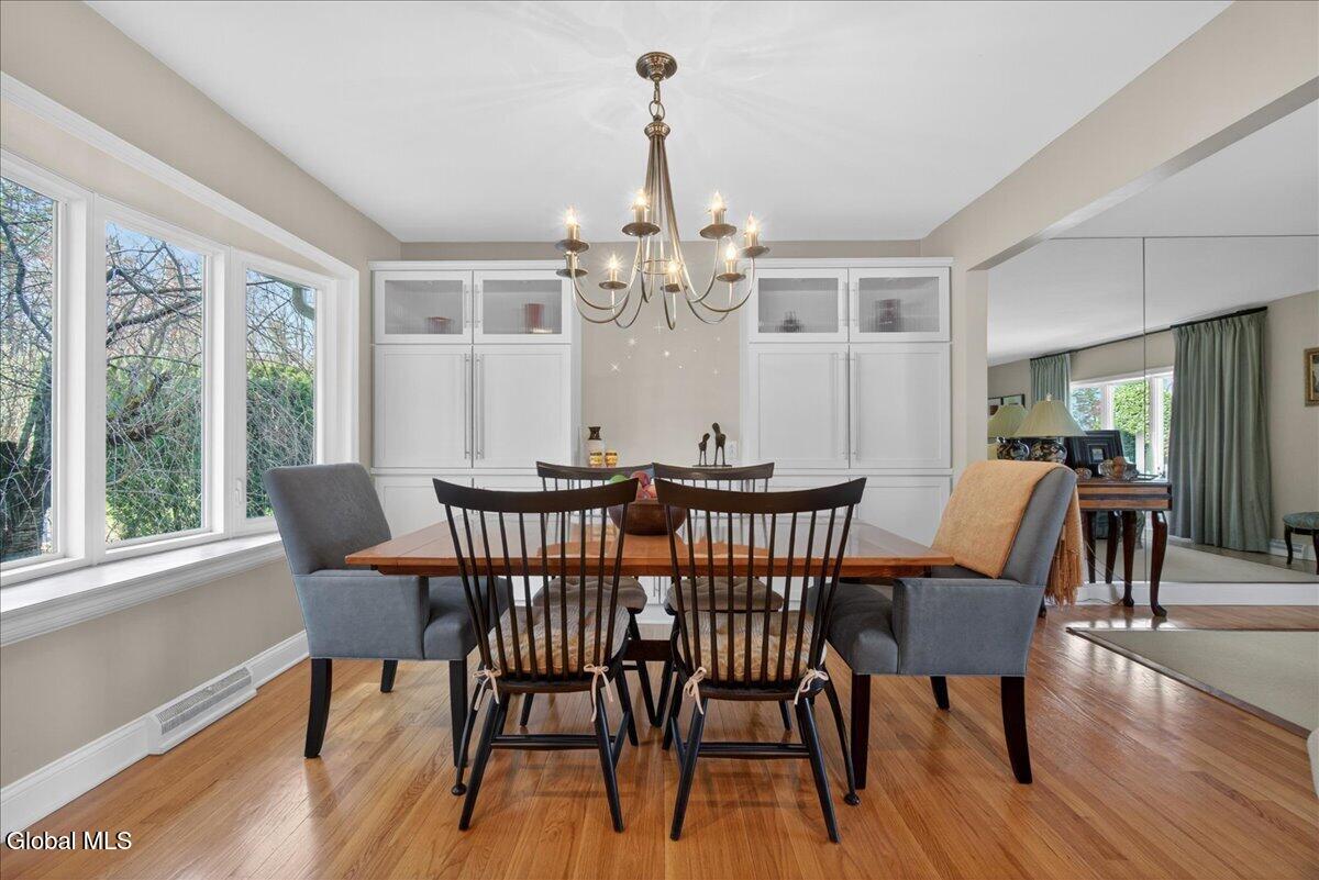 1081 Manas Drive Schenectady NY 12303