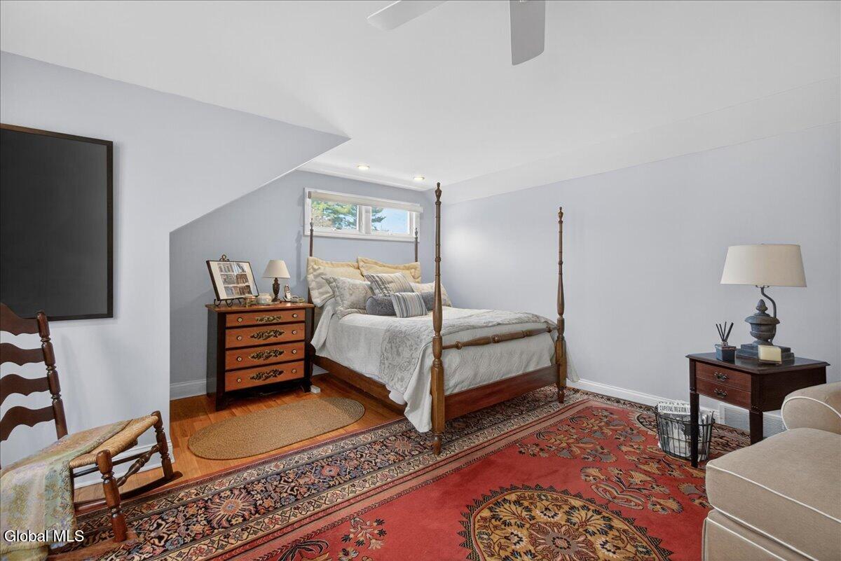 1081 Manas Drive Schenectady NY 12303