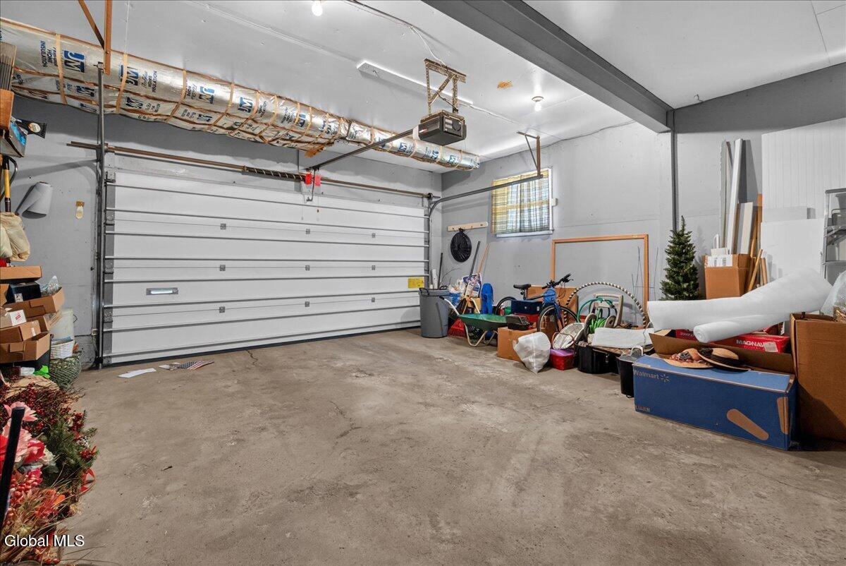 1081 Manas Drive Schenectady NY 12303