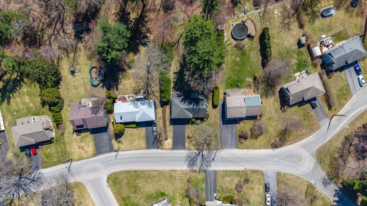 1081 Manas Drive Schenectady NY 12303