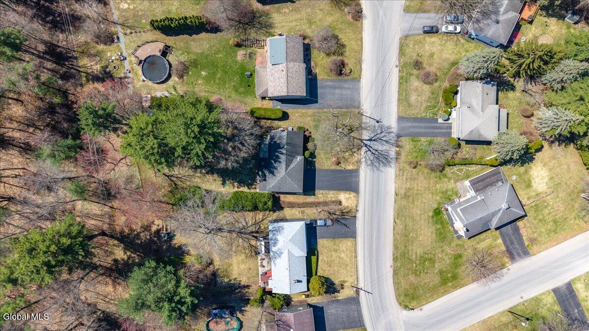1081 Manas Drive Schenectady NY 12303