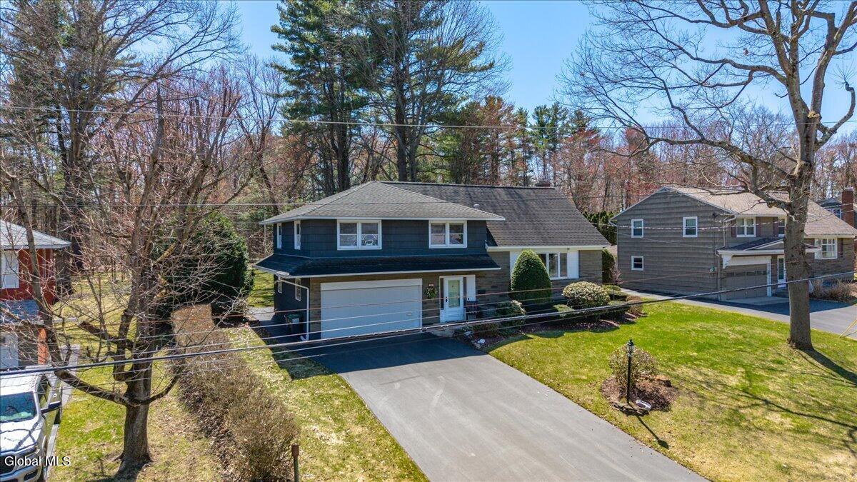 1081 Manas Drive Schenectady NY 12303