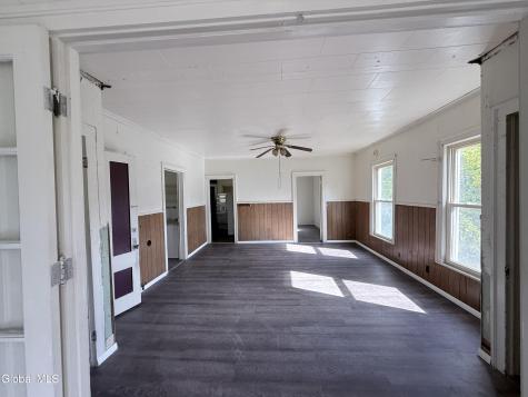 228 Kingsboro Avenue Gloversville NY 12078
