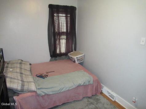 1536 State Street Schenectady NY 12304