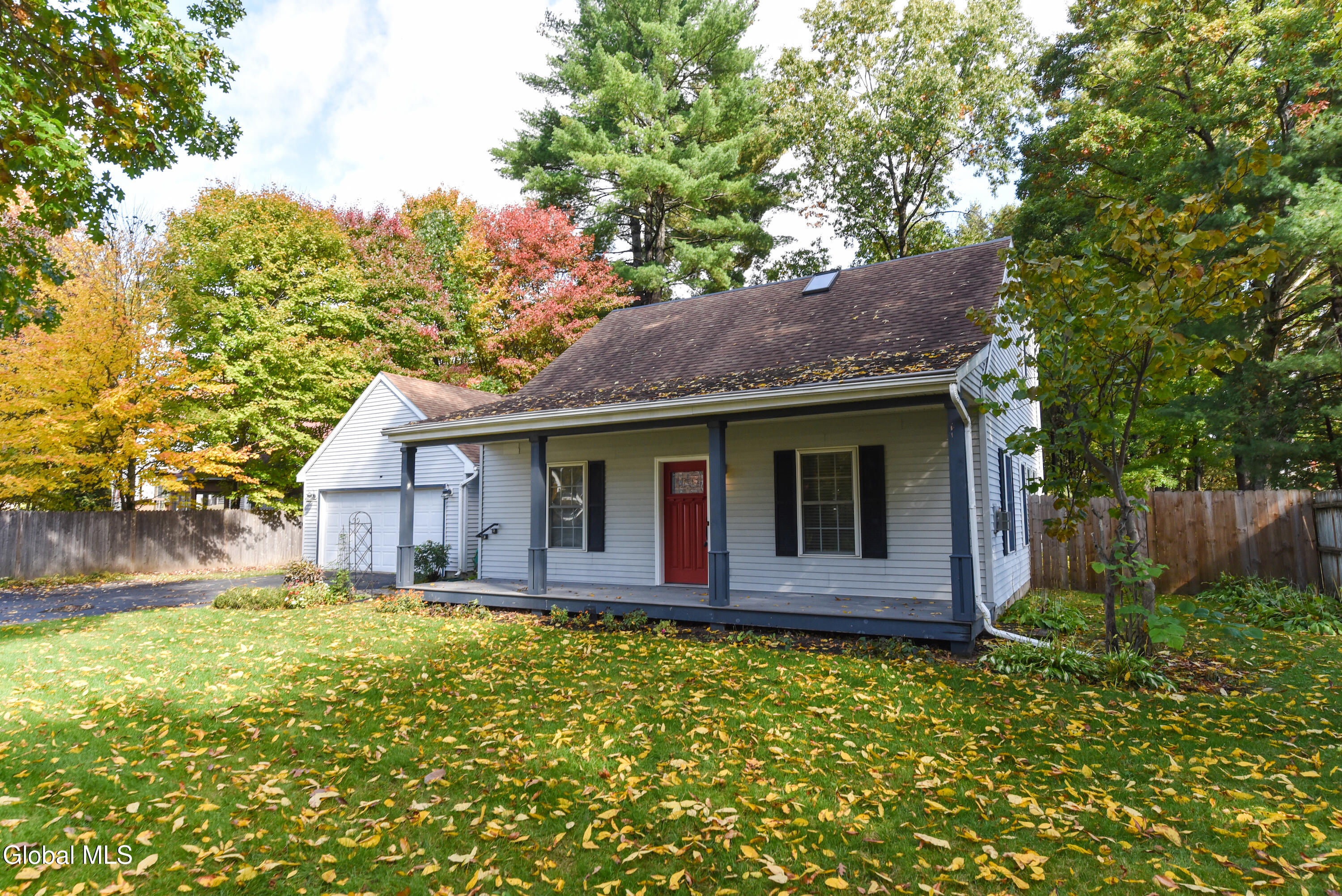 30 Buff Road Saratoga Springs NY 12866