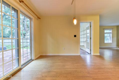 30 Buff Road Saratoga Springs NY 12866