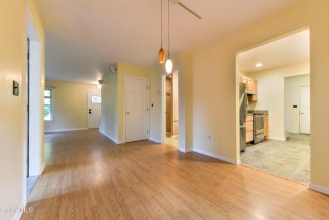30 Buff Road Saratoga Springs NY 12866