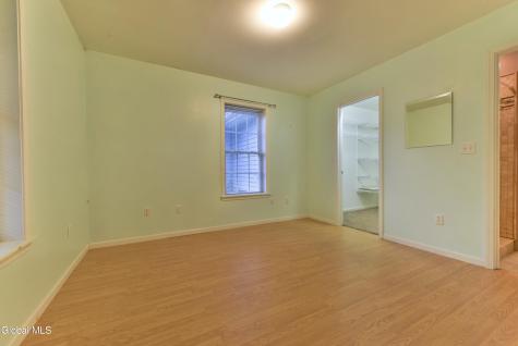 30 Buff Road Saratoga Springs NY 12866