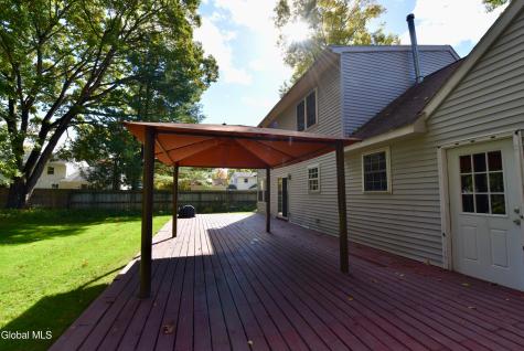 30 Buff Road Saratoga Springs NY 12866