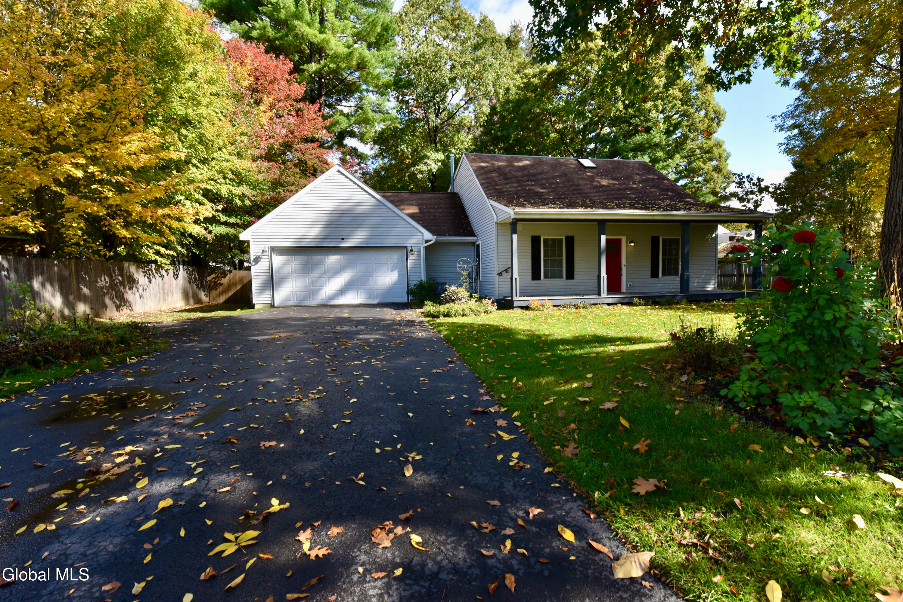 30 Buff Road Saratoga Springs NY 12866