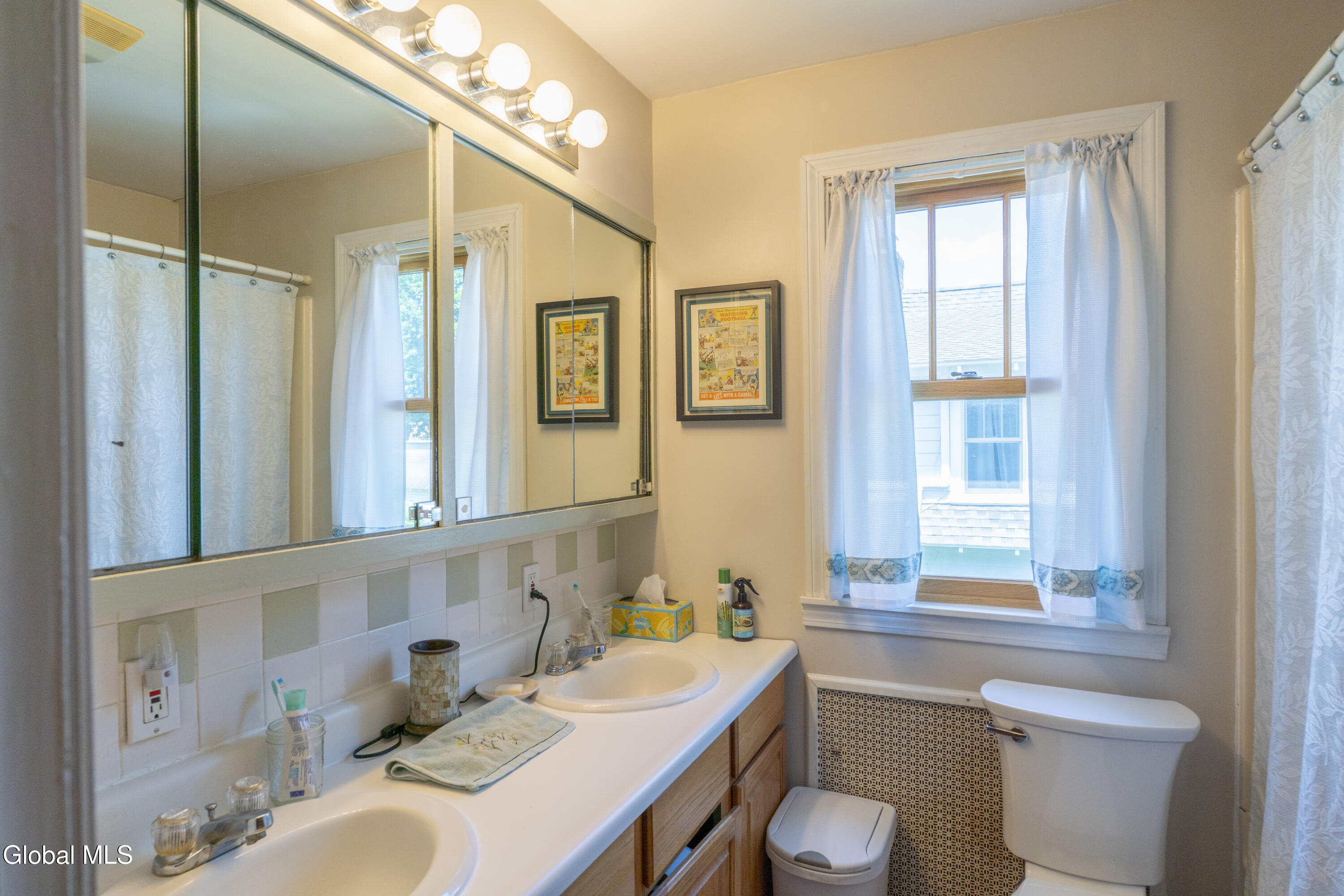 144 East Avenue Saratoga Springs NY 12866