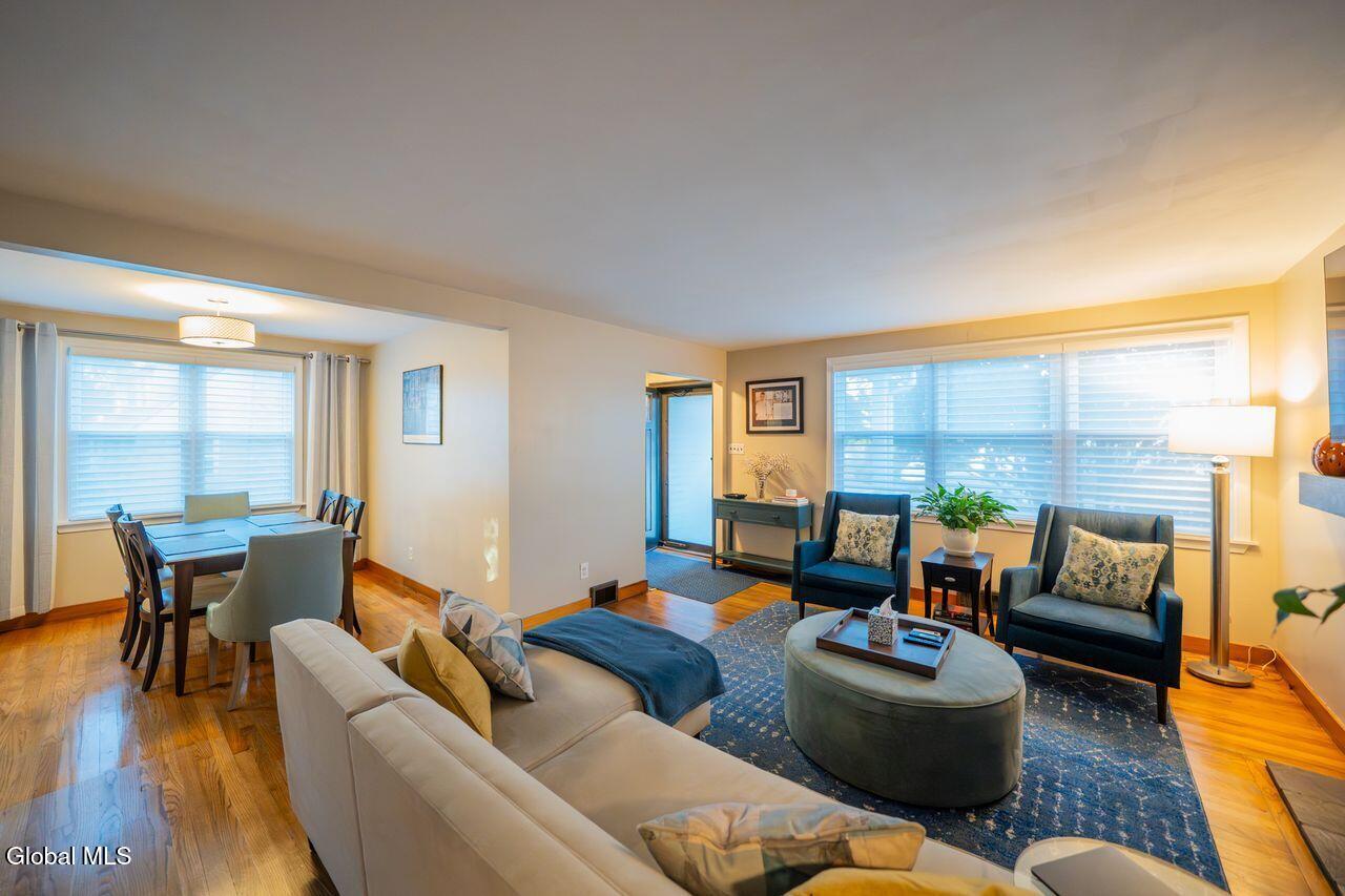 9 Veeder Drive Albany NY 12205