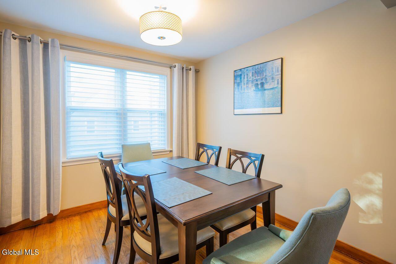 9 Veeder Drive Albany NY 12205