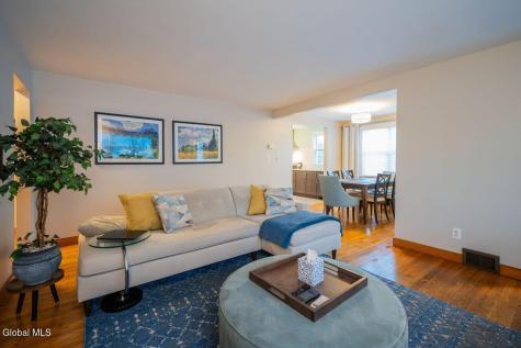9 Veeder Drive Albany NY 12205