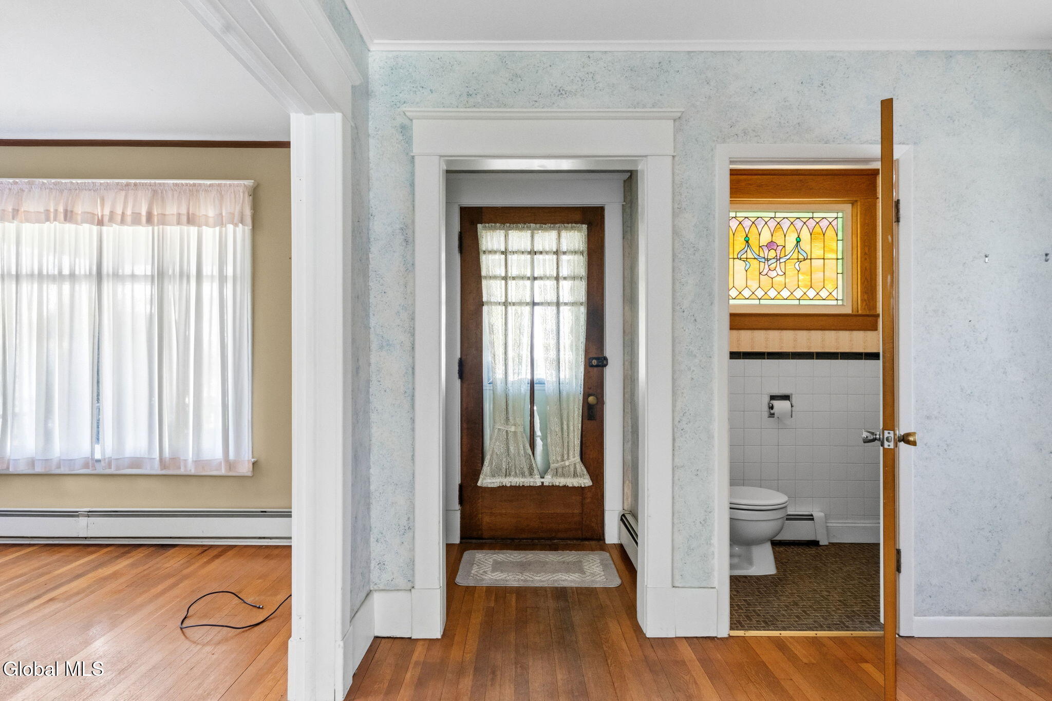 418 Plymouth Avenue Schenectady NY 12308