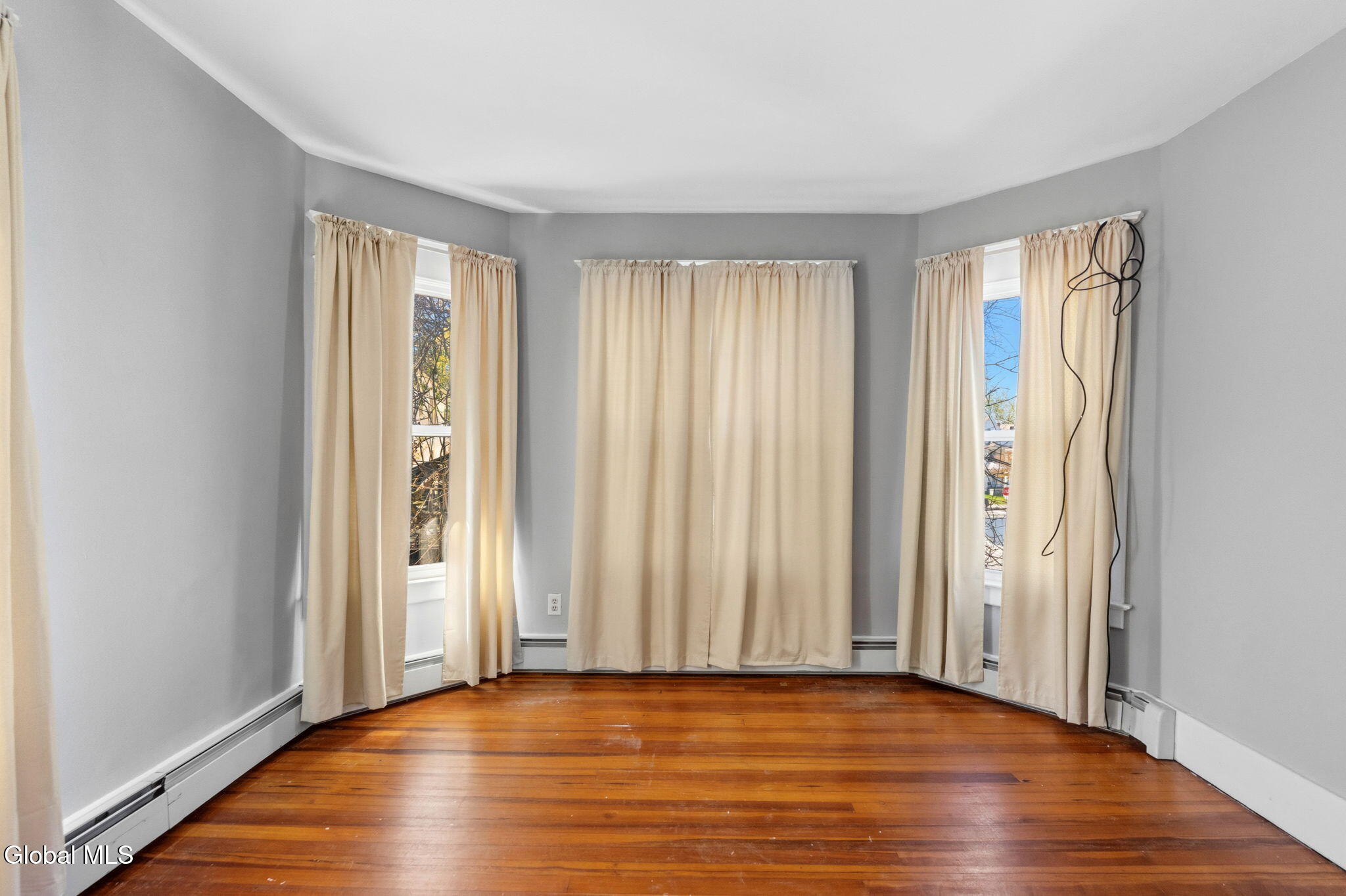 418 Plymouth Avenue Schenectady NY 12308