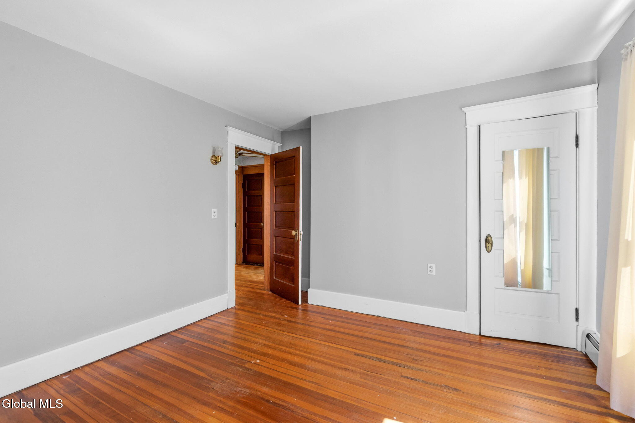 418 Plymouth Avenue Schenectady NY 12308