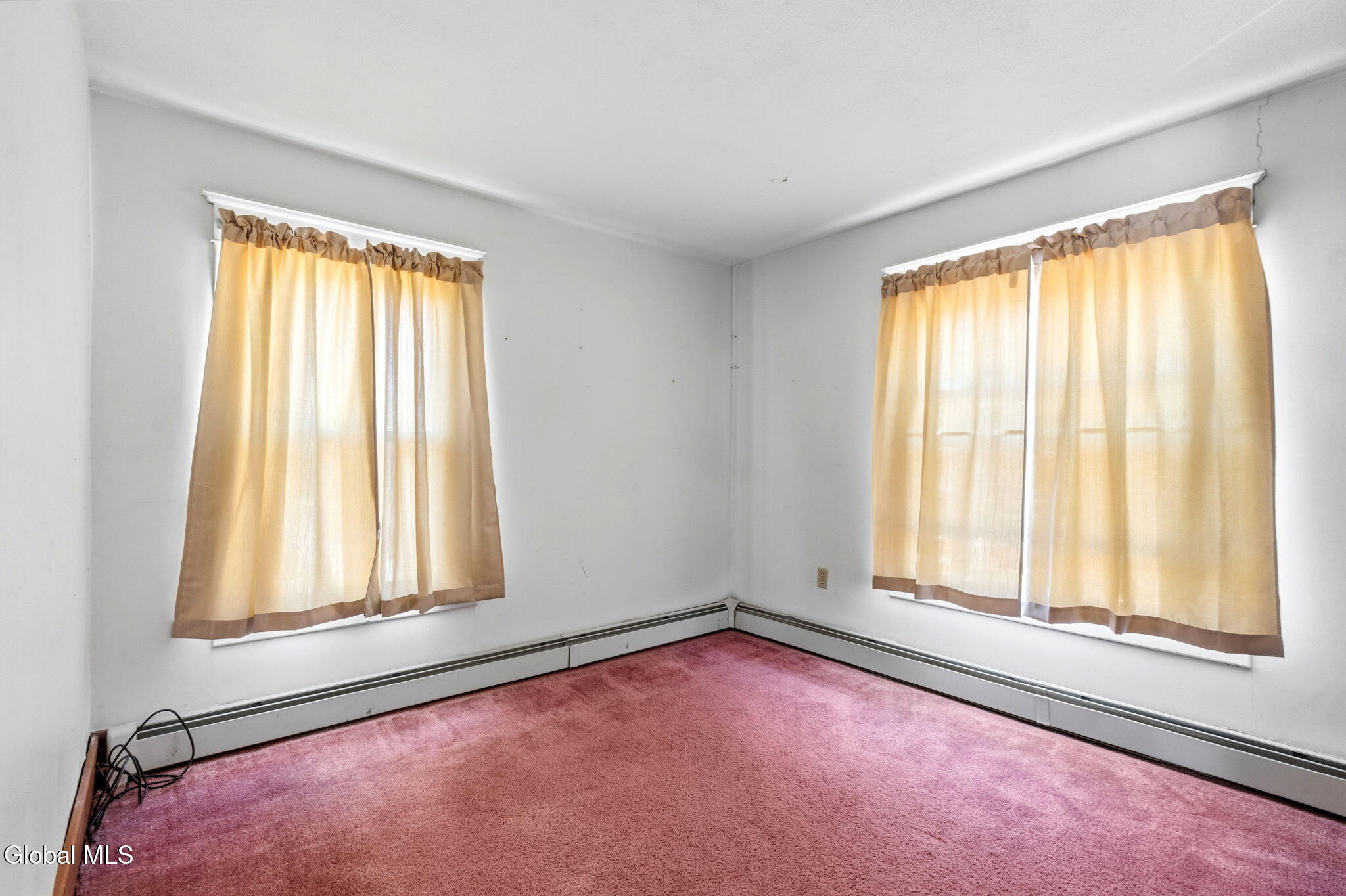 418 Plymouth Avenue Schenectady NY 12308
