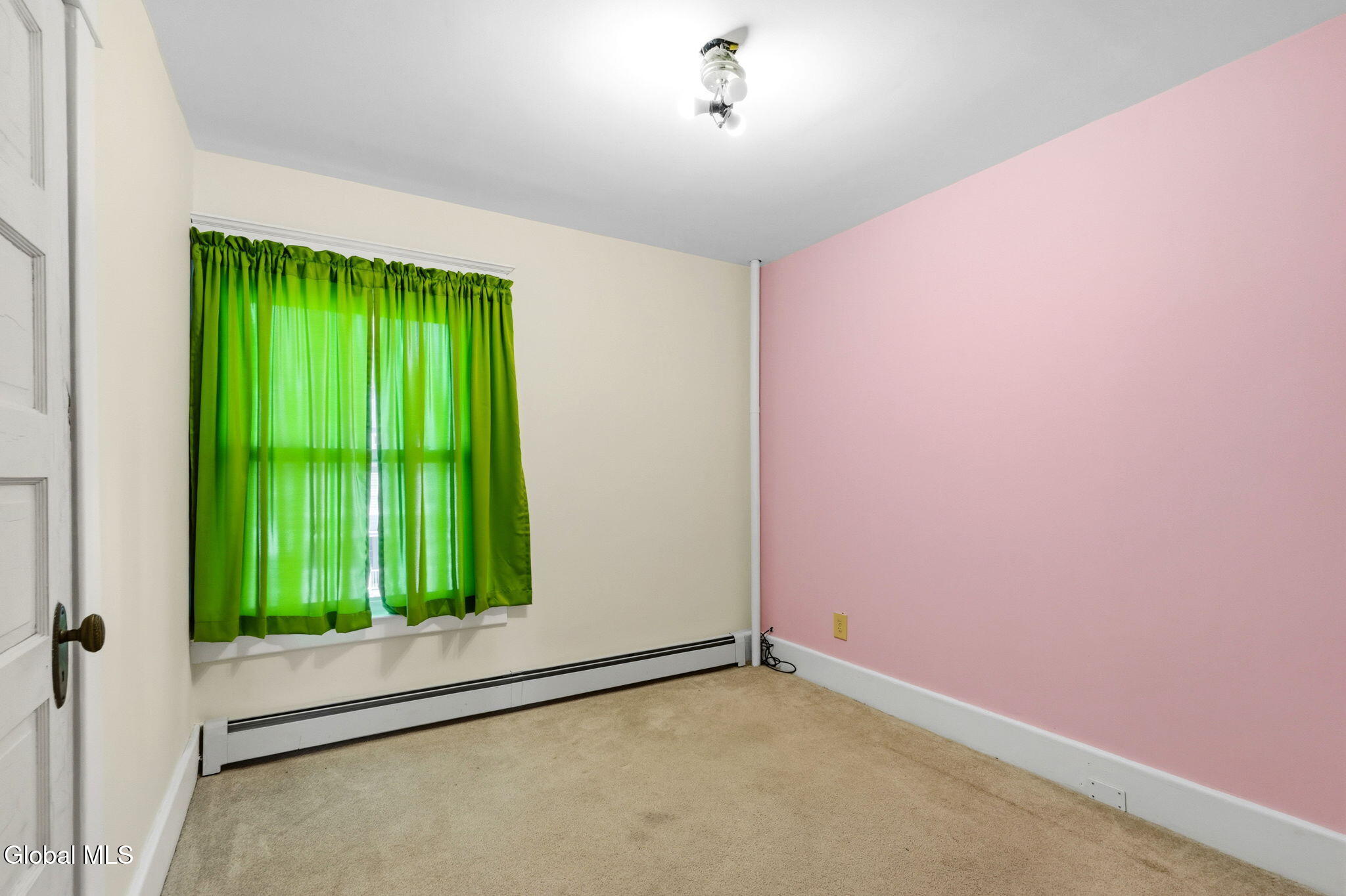 418 Plymouth Avenue Schenectady NY 12308