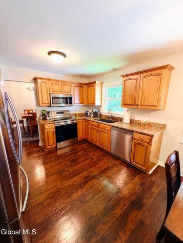 4 Woodlake Drive Gansevoort NY 12831