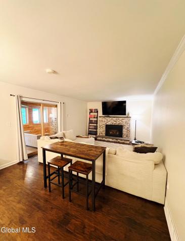 4 Woodlake Drive Gansevoort NY 12831